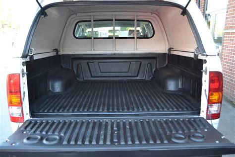 Toyota hilux dealers, garages, prices, values & deals. Used Toyota Hilux HL2 D-4D Double Cab 4x4 Pick Up with ...