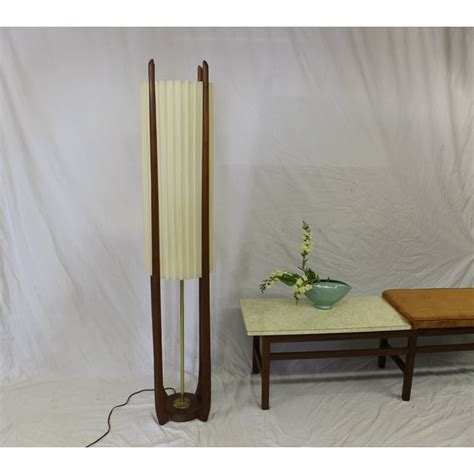 In general, these lamps are geometric, with globes, hourglasses, and rings being the dominant shapes. Mid Century Modern Danish Floor Lamp | Chairish