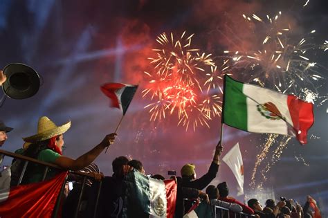 15 de septiembre el grito de independencia de todas y todos los mexicanos presidencia de la