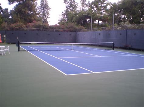 Arrowhead Country Club Tennis Court Renovation Complete
