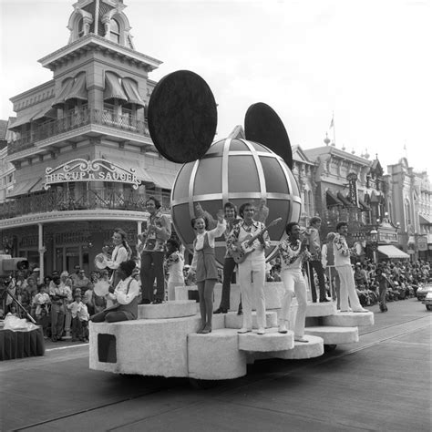 Walt Disney World On Parade Magic Kingdom Walt Disney World Fl 1971