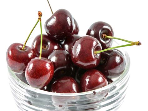 15 Different Cherry Fruit Varieties Interesting Facts With Pictures