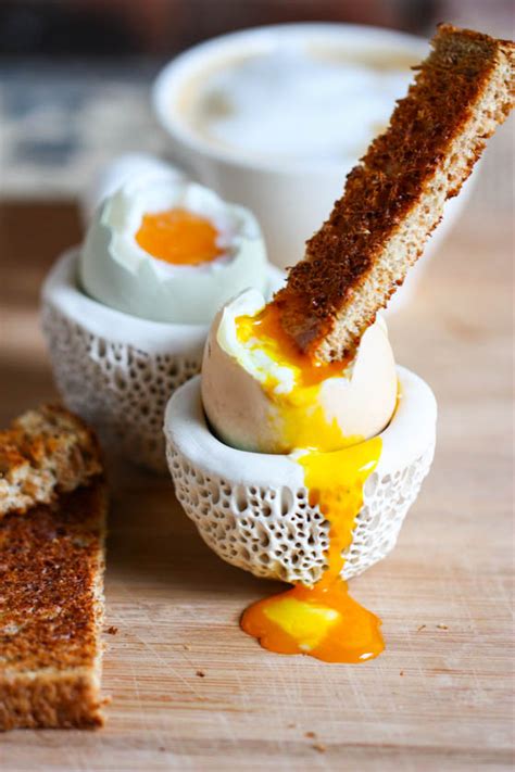 How To Make Perfect Soft Boiled Eggs Eggs And Soldiers