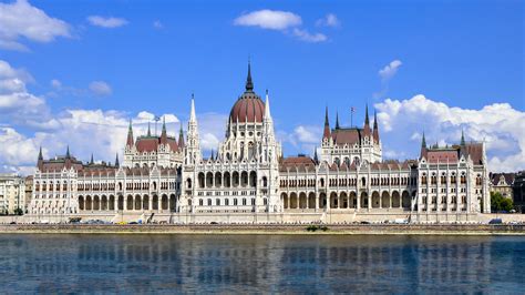 Hungarian Parliament Building Rarchitecturalrevival