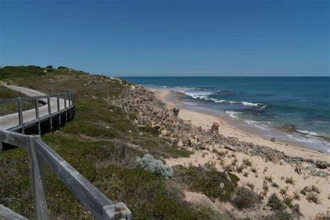 The western australian peel region is a popular tourist destination which is comprised of the shires of murray, waroona, boddington, serpentine. Top 10 best beaches in the Peel region | Photos | Mandurah ...