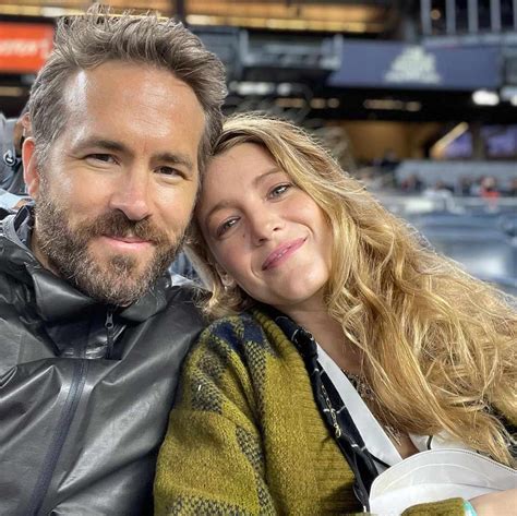 Blake Lively And Ryan Reynolds Cutest Selfies