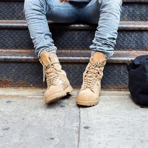 Men Combat Boot With Jeans