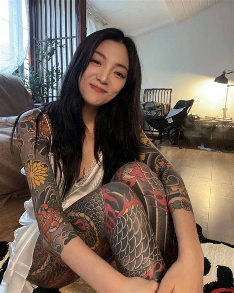 Pin By Sombun Oorachin On การบันทึกอย่างรวดเร็ว In 2023 Japanese Girl Tattoo Pretty Girl Face