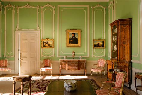 Where To See Thomas Chippendale Furniture The English Home