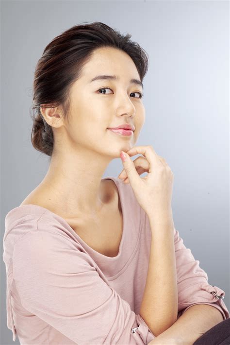 Born october 3, 1984) is a south korean actress, director, singer, entertainer and model. Yoon Eun-hye