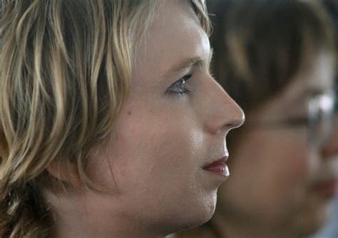 Opinion Why I’m Ambivalent About Chelsea Manning The New York Times