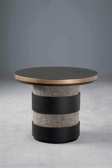 The unique table uses an incredible futuristic design that'll look amazing in any modern home design. Pin by crystal king on 11--FUR--DESK | Table furniture ...