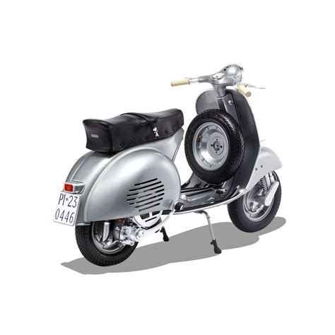 View our new yet classic scooter. Build the Vespa Scooter Scale Model Kit | ModelSpace