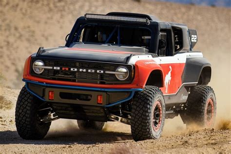 2023 Ford Bronco Dr