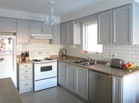 Rustoleum cabinet transformations kit can be used on a bathroom vanity. A Walk In The Closet: Kitchen Progress - A Somewhat Final ...