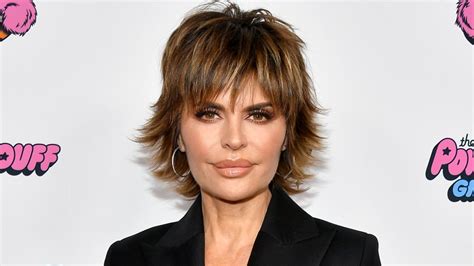 Why Lisa Rinna Regrets Getting Her Lip Fillers