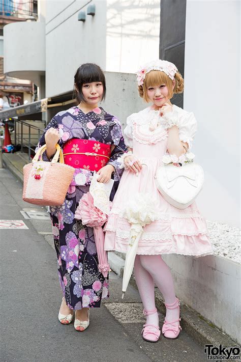 Harajuku Girls In Yukata And Lolita Fashion W Baby The Stars Shine