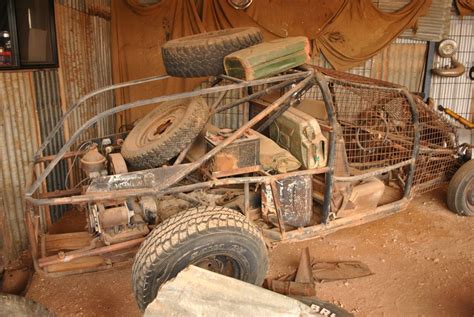 Welcome to the hbo max era! Le buggy de Mad Max 2 | Photo