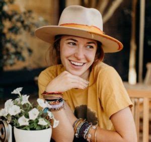 Lauren daigle shared a photo on instagram: Lauren Daigle Net Worth 2021, Husband, Bio, Wiki, Height ...