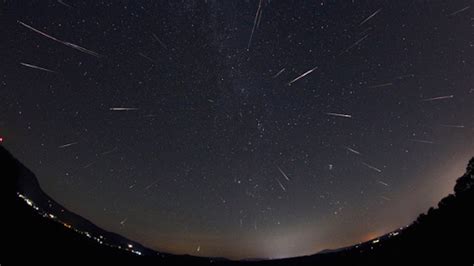 How To Watch The Perseids Meteor Showers This Season Peaks August 11