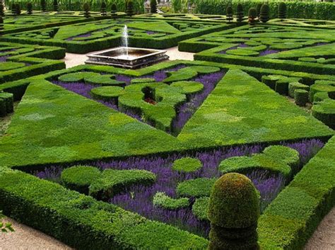 The Fantastic Designs Of The French Formal Garden Paint