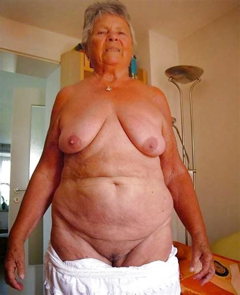Older Grannies Posing Nude Grannypornpic