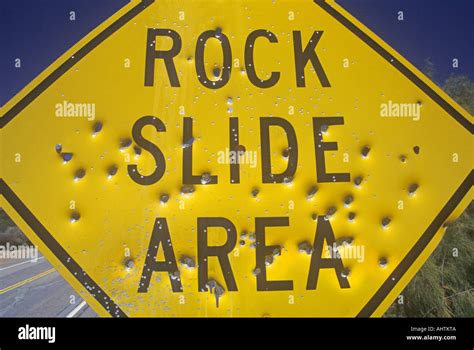 Rock Slide Area Warning Sign Hi Res Stock Photography And Images Alamy