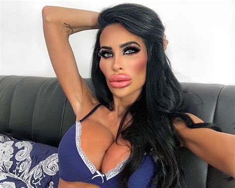 ‘plastic Barbie’ Junkie Spends £55 000 On Surgery Admits She’s ‘addicted’