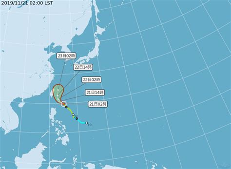 颱風山竹 typhoon mangkhut （英文） 9月14日，強度達到巔峰的颱風山竹，風眼清晰可見。 路徑圖 颱風山竹的路徑圖 十分鐘平均風速 颱風 （ jma ） 205 km/h （110 kt ） 強烈颱風 （ cwb ） 215 km/h （60 m/s ） 超強颱風 （ kma ） 200 km/h （56 m/s ） 超強颱風 （ hko ） 250 km/h 超強颱風 （ smg ） 240 km/h 颱風 （ pagasa. 環境不利鳳凰颱風結構發展 彭啟明籲：不必過於驚恐 - 華視新聞網