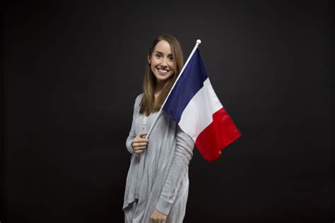🥇 Imagen De Mujer Con Bandera Francesa Foto Gratis 100010715