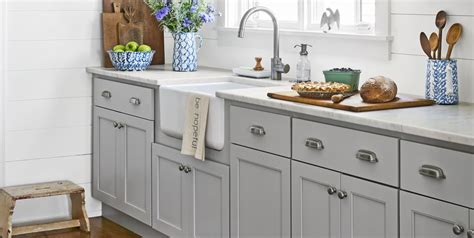 These black kitchen cabinet ideas are the perfect place to start, with an endless assortment of custom designs to fit your kitchen's m.o. 26 DIY Kitchen Cabinet Hardware Ideas — Best Kitchen ...