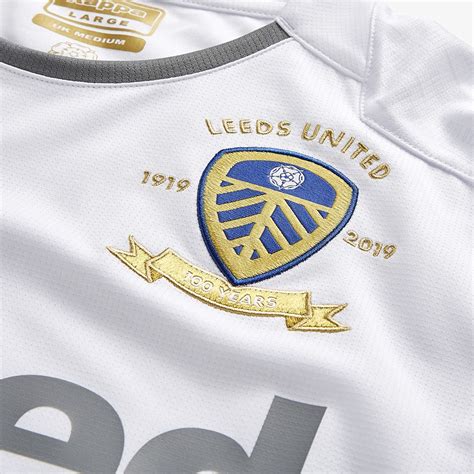 For the latest news on leeds united fc, including scores, fixtures, results, form guide & league position, visit the official website of the premier league. Leeds United 2019-20 Kappa Centenary Home Kit | 19/20 Kits ...