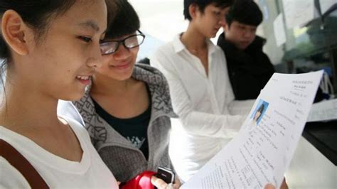 Điểm chuẩn ưu tiên xét tuyển đh công nghệ thông tin tp.hcm cao nhất 28,5 điểm. Các trường Đại học đào tạo ngành Công nghệ thông tin khối A1 có điểm chuẩn bao nhiêu?