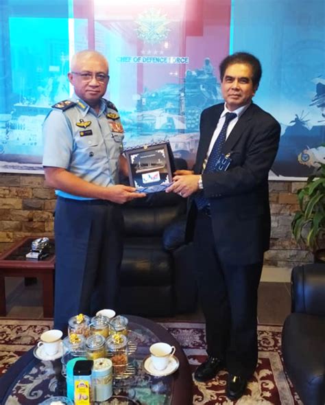 Sarah rees attempts to shed some light on the complicated titles and honorifics in malaysia and guide expats through th. MASA courtesy visit to Chief of Defence Force YBhg ...