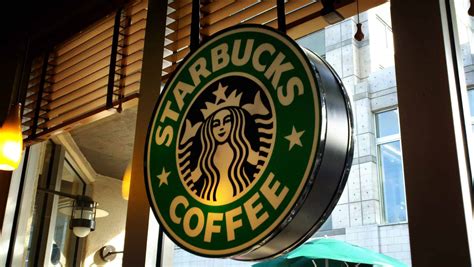 Starbucks Offering Free Coffee To Front Line Workers Throughout