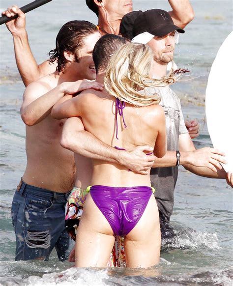 Julianne Hough In Bikini Filming Rock Of Ages In Miami 77 Pics Xhamster