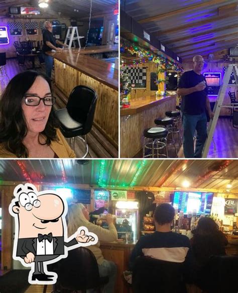 Bushys Bar And Grill In Lyndon Restaurant Menu And Reviews