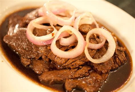 Try this delicious beef steak recipe with a hawaiian marinade. filipino-recipes-beef-steak - Easyday