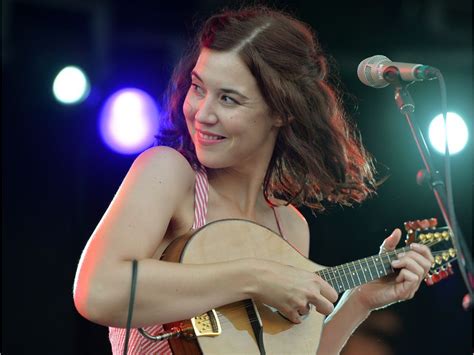 Lisa Hannigan Swims To Safety With Musical Penpal Aaron Dessner Edmonton Journal