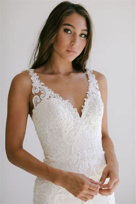3,346 likes · 2 were here. Emily Hart Collection - Zurich - Wedding Dress, Wedding ...