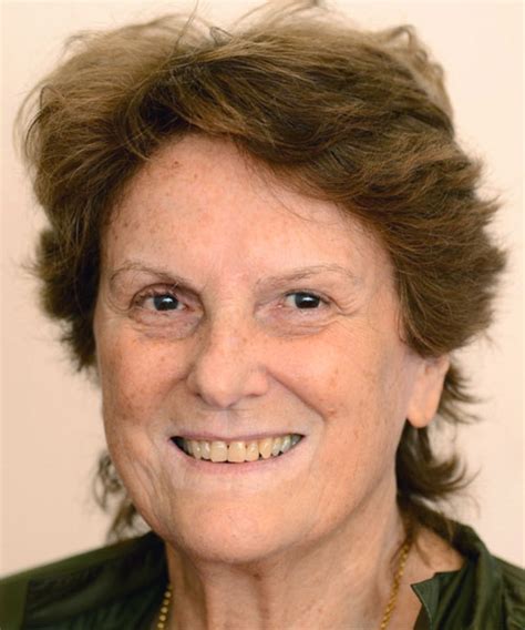 Liliana cavani (born 1933 in carpi, modena) is an italian director and screenwriter, best known for liliana cavani — tercera desde la derecha , festival de cine de venecia 2009 como miembro del. Biografia di Liliana Cavani