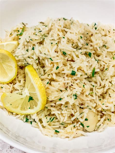 Easy Lemon Garlic Parmesan Rice Eatbreathelove