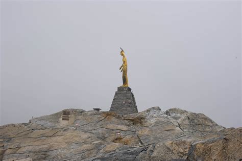 Alleluia al signore dei cieli. Madonna delle vette