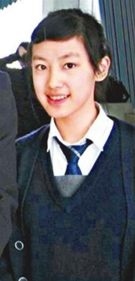 In new my fair princess, he played the role of fu erkang. TVB 現役女星學生相 李佳芯陳自瑤最清純 - 香港高登討論區
