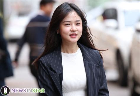 존나 빡치네 22 gün önce. 드라마 '부부의 세계'에서 김희애 조력자 캐릭터로 나오는 배우 ...