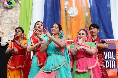 It is a festival filled with colours, music, dance, fun, frolic, and playfulness. Festival of India Brings Cultural Performances, Vendors and Cuisine to La Villita's Maverick ...