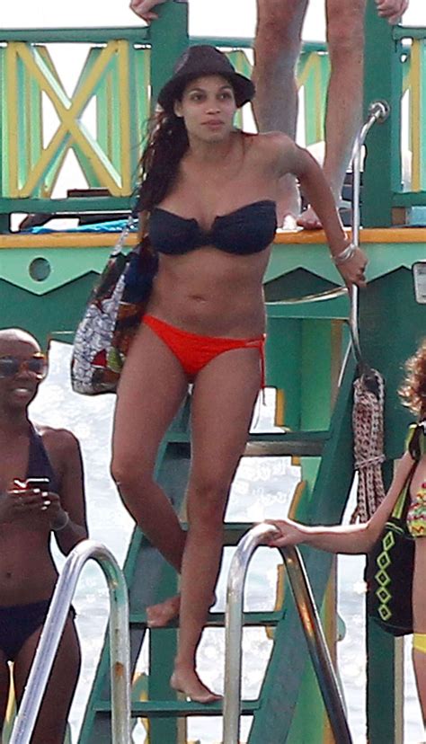 Rosario Dawson Bikini Gotceleb 17340 Hot Sex Picture