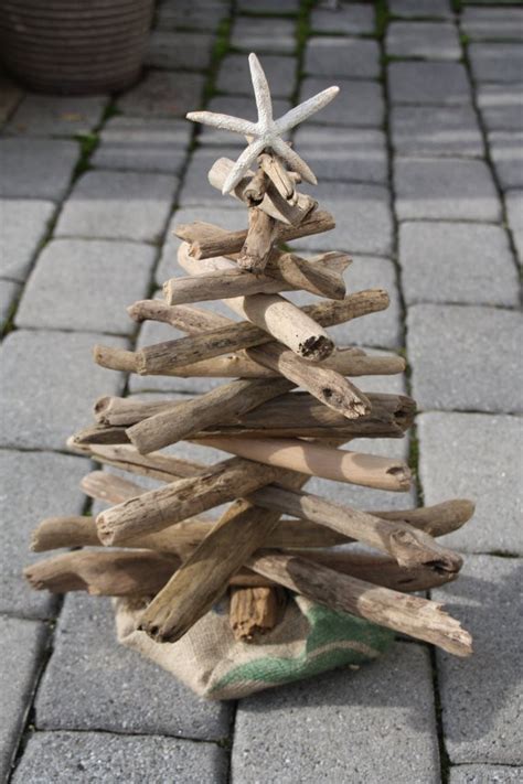Driftwood Christmas Tree Ideas Upcycle Art
