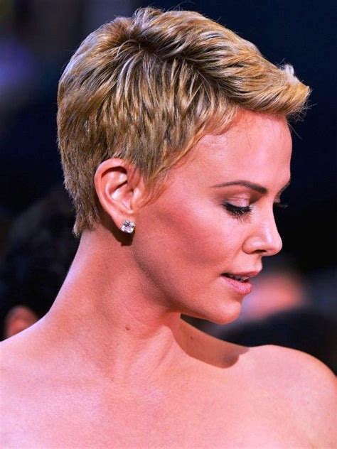 Charlize Theron Short Hair Hairstyles For Women Charlize Theron