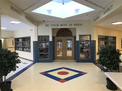 Hall Dale Elementary School